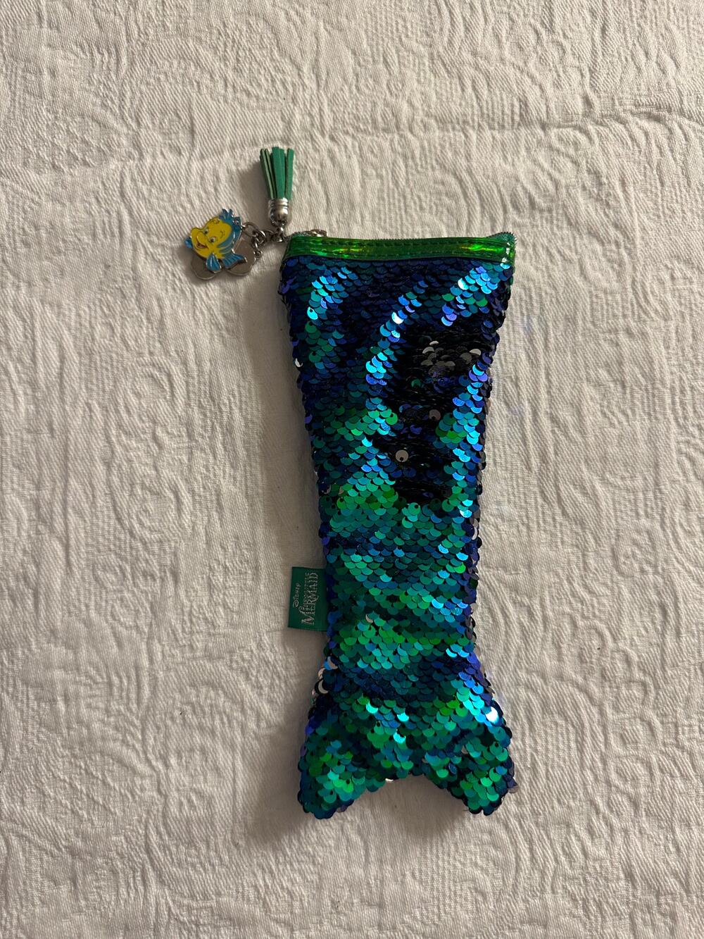 The Little Mermaid: Ariels Sequin Fin Pouch